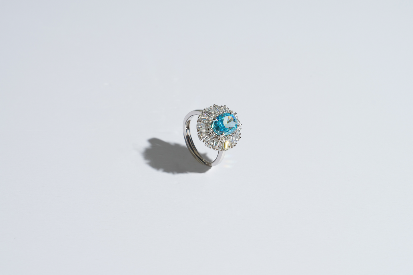 Aquamarine ring 01