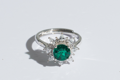 Emerald ring 01