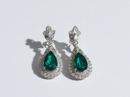 Emerald earring